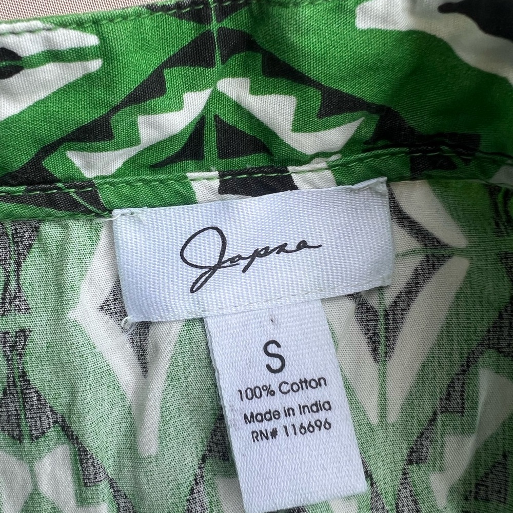 Green Geometric Pattern Dress - Picture 2 of 2